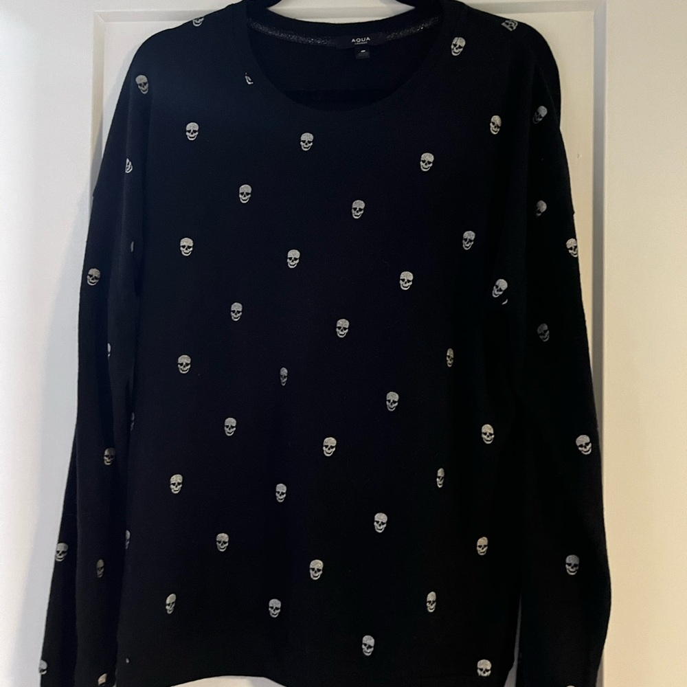 Black Skull Pattern Lounge Set - image 1